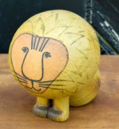 A vintage Lisa Larson glazed s