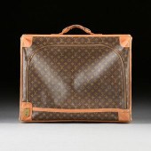 A VINTAGE LOUIS VUITTON SOFTSI