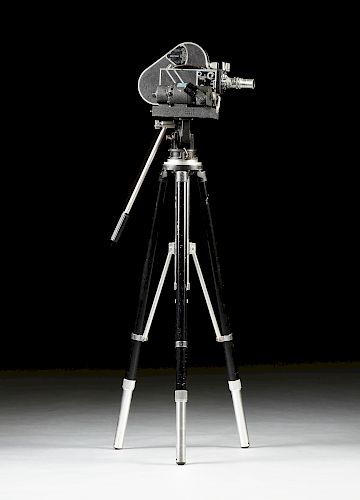 A VINTAGE MOVIE CAMERA,