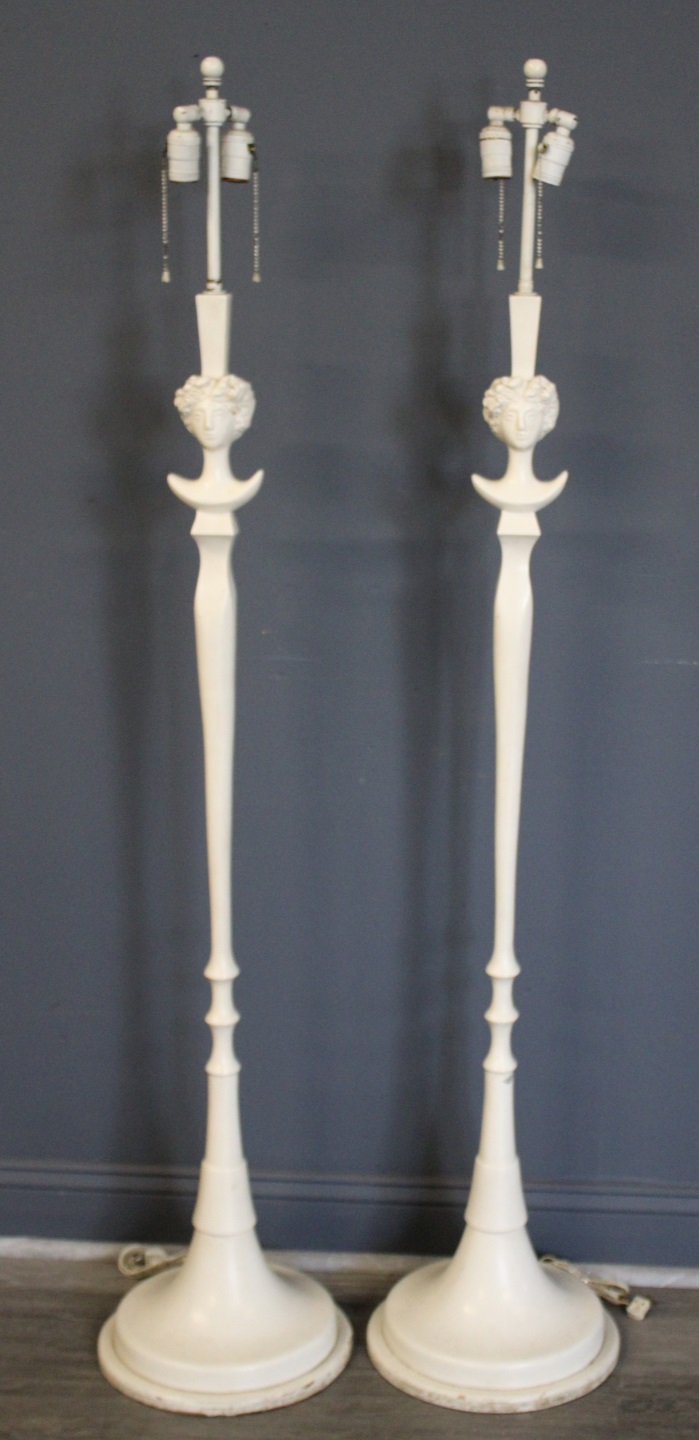 A VINTAGE PAIR OF GIACOMETTI
