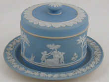 A Wedgwood blue jasper butter