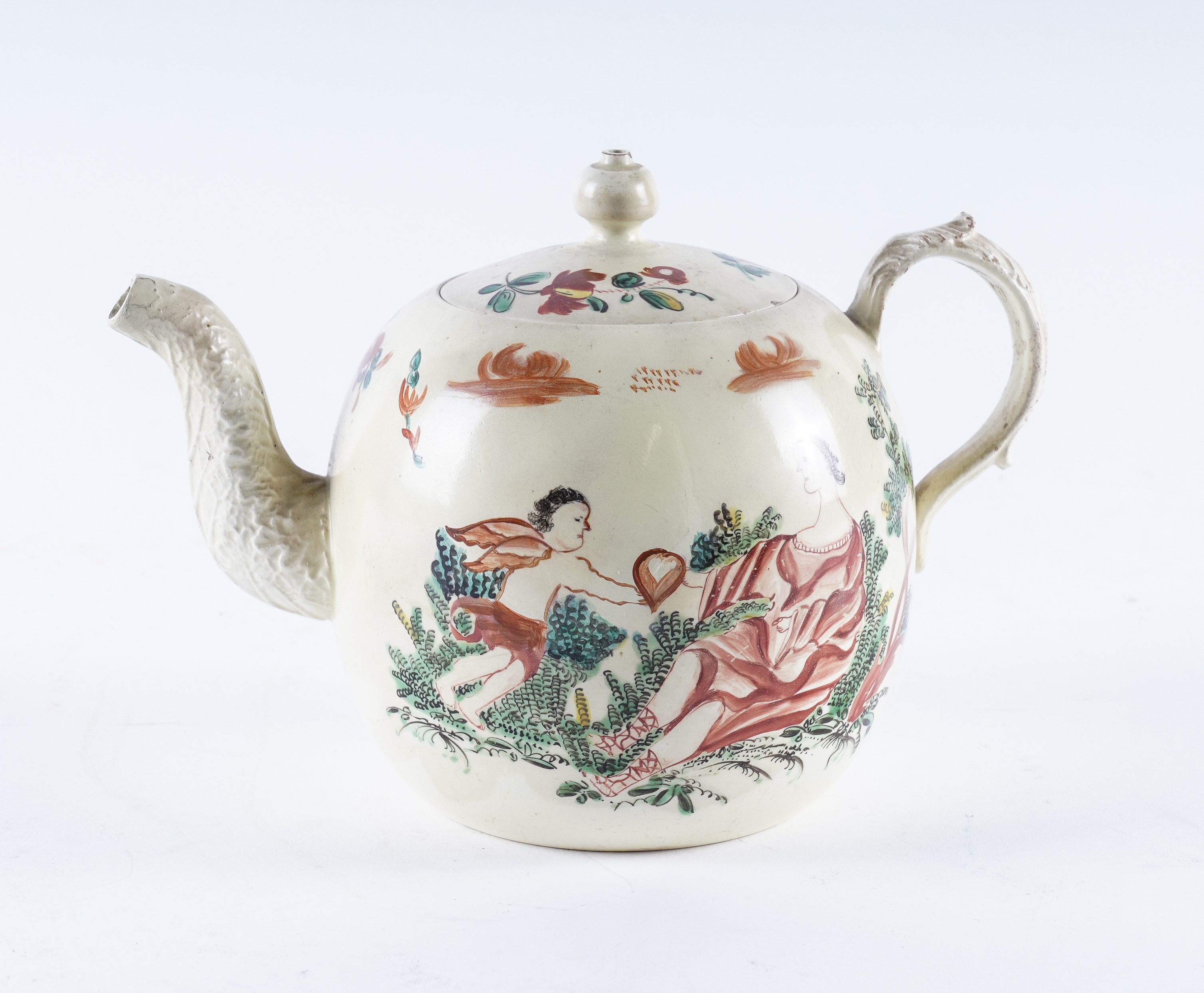 A WEDGWOOD CREAMWARE TEAPOT AND