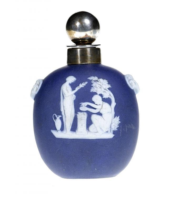 A WEDGWOOD DARK BLUE JASPER DIP
