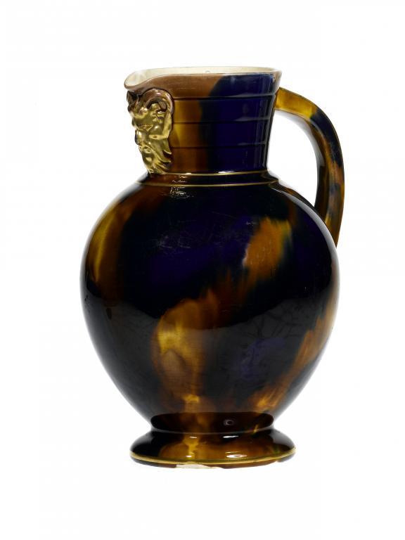 A WEDGWOOD MAJOLICA DORIC JUG