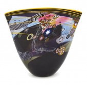 A Wes Hunting Studio Glass Vas
