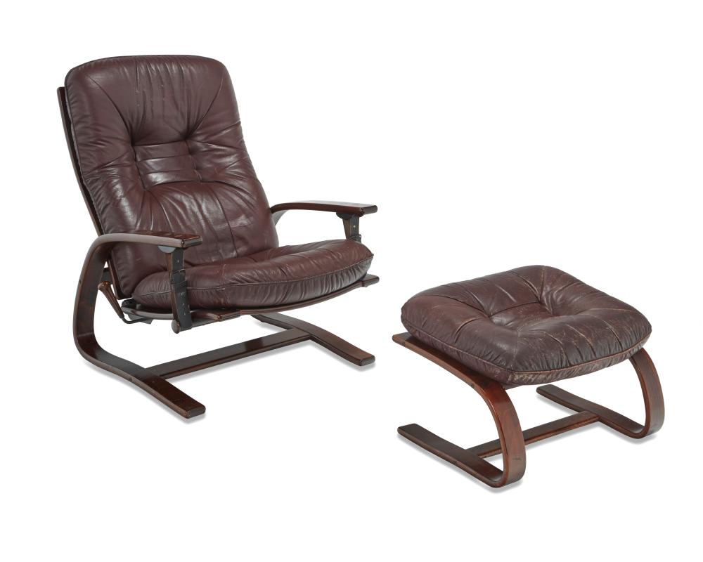 A WESTNOFA "PANTER" BENTWOOD LOUNGE