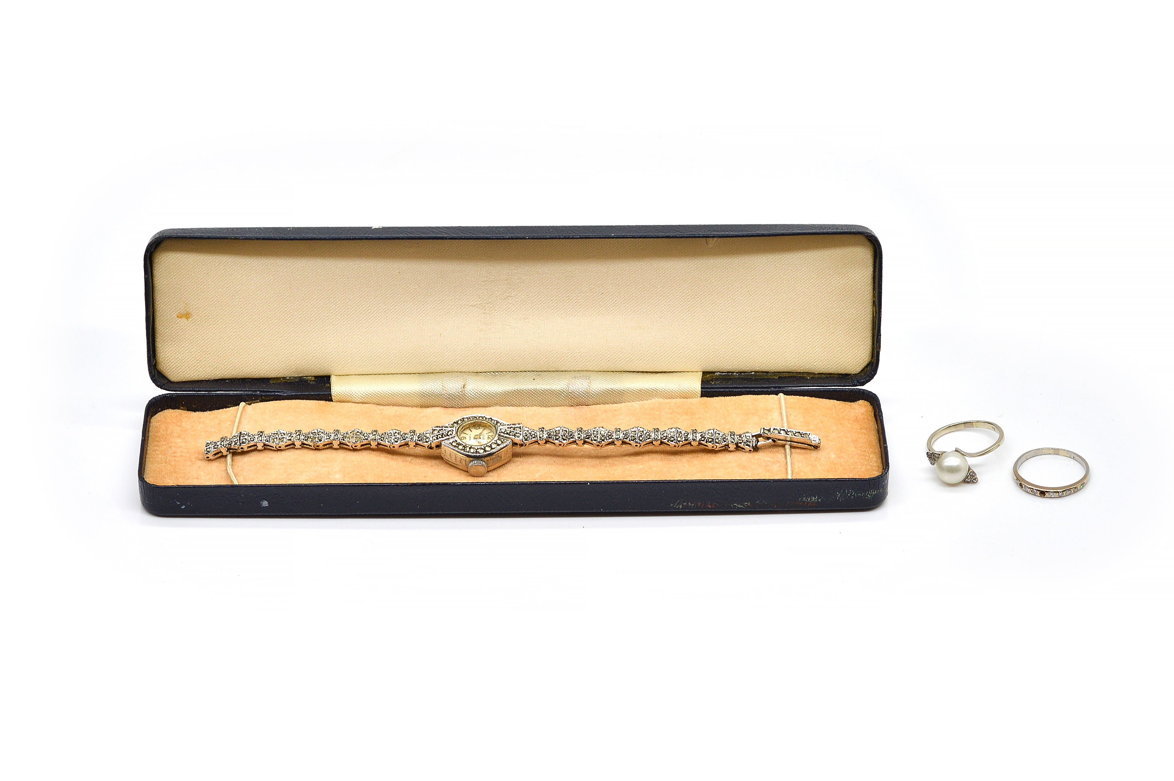 A WHITE GOLD, CULTURED PEARL AND