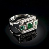 A WHITE GOLD, EMERALD, AND DIA