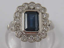 A white metal (tests 18 carat gold)