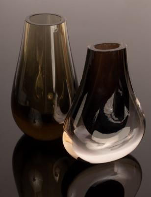 A Whitefriars cinnamon and clear