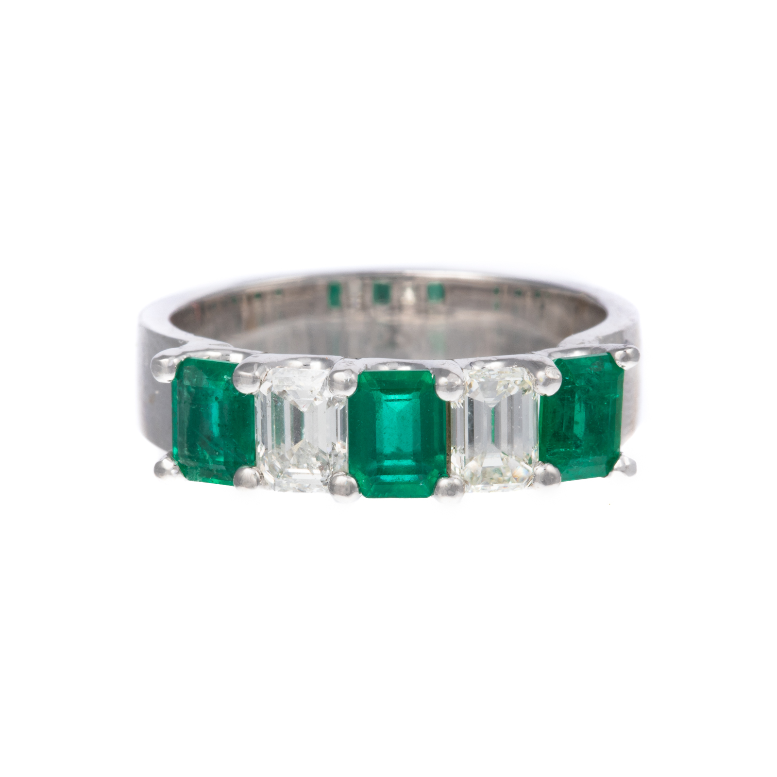 A WIDE 1.65 CTW EMERALD & DIAMOND