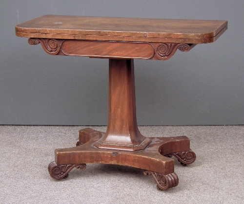 A William IV figured mahogany