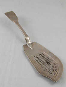 A William IV silver fish slice