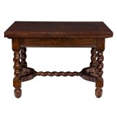 A WILLIAM & MARY STYLE OAK EXT
