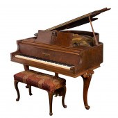 A WM. KNABE CO. BABY GRAND PIA