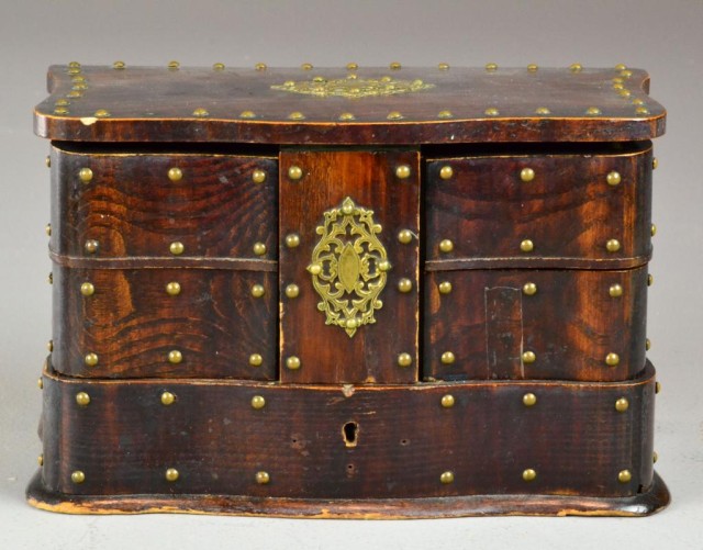 A Wood And Brass Mounted Jewelry
