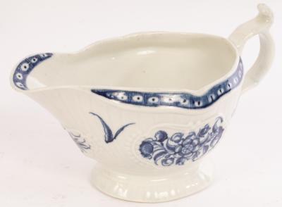 A Worcester blue and white sauce