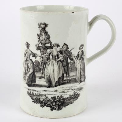 A Worcester cylindrical mug,