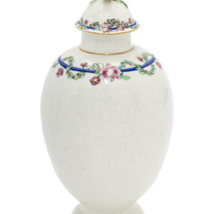 A Worcester Porcelain Tea Caddy