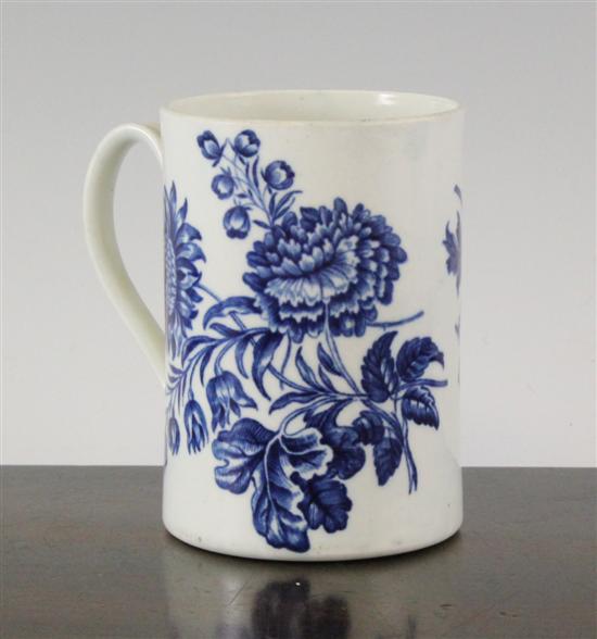 A Worcester 'three flowers' pattern