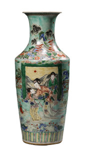 A WUCAI 'FIGURAL STORY ' VASE<