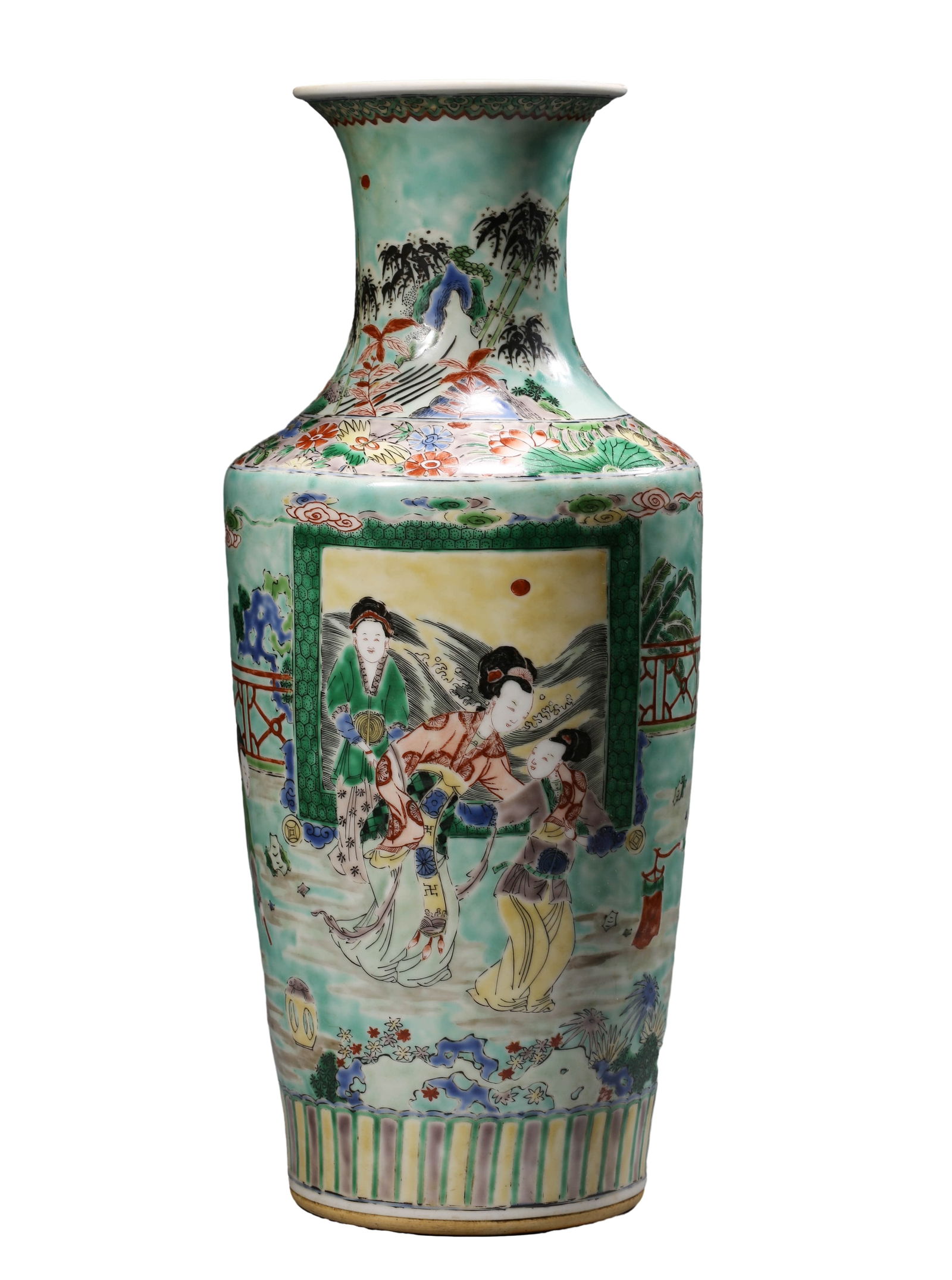 A WUCAI 'FIGURAL' VASEA WUCAI