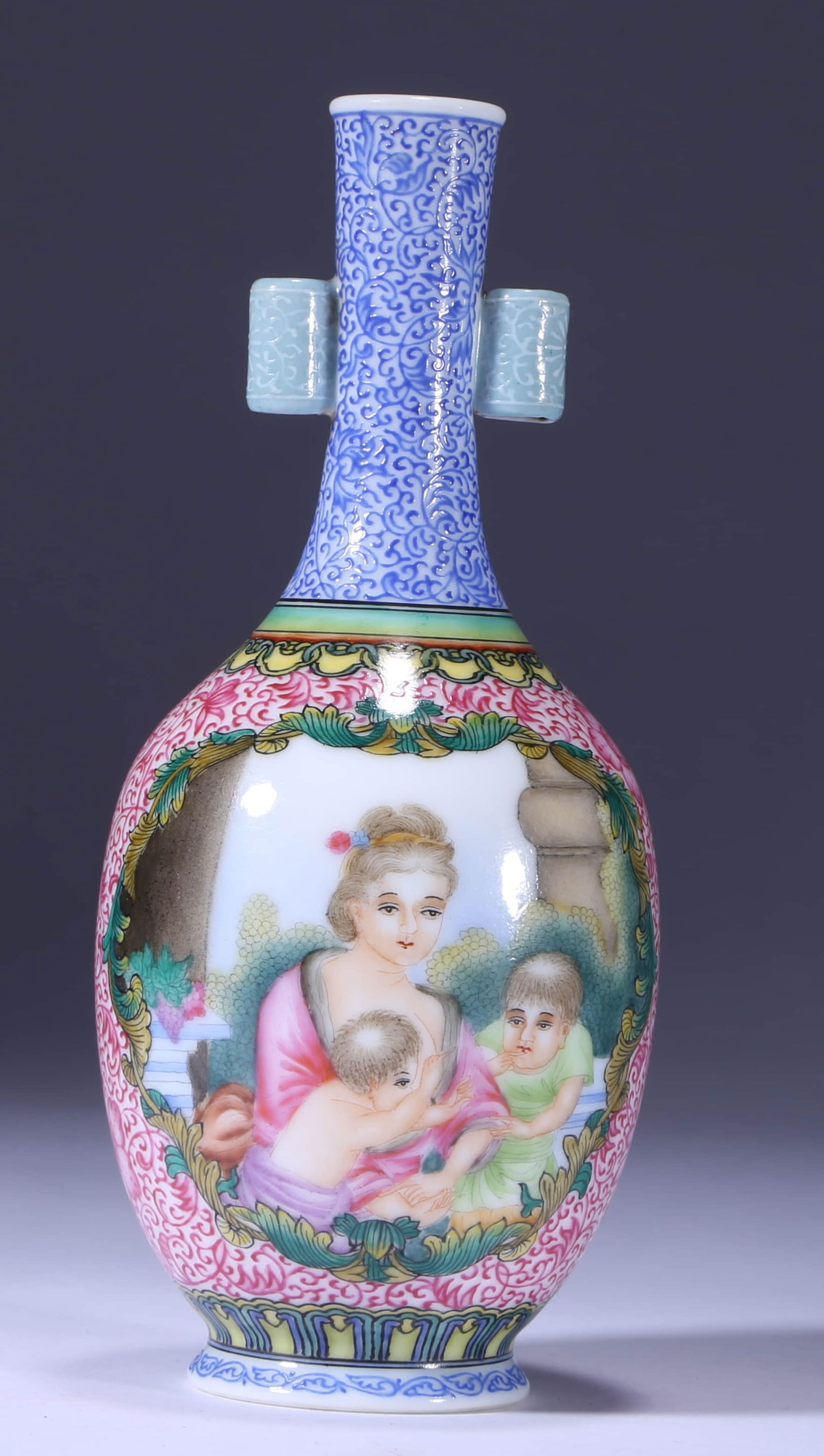 A YANGCAI 'FIGURAL' VASEA YANGCAI