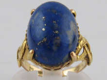 A yellow metal (tests 14 carat