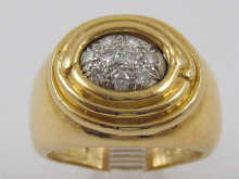 A yellow metal (tests 18 ct gold)