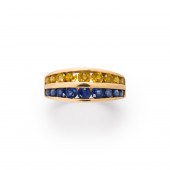 A YELLOW OR BLUE SAPPHIRE AND
