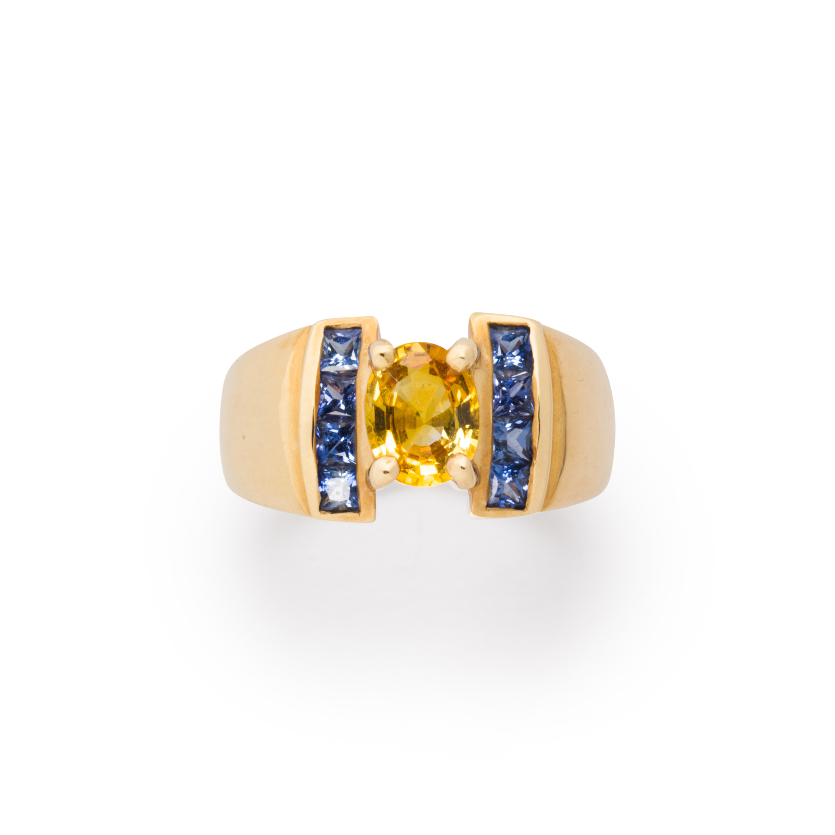 A YELLOW SAPPHIRE, SAPPHIRE AND