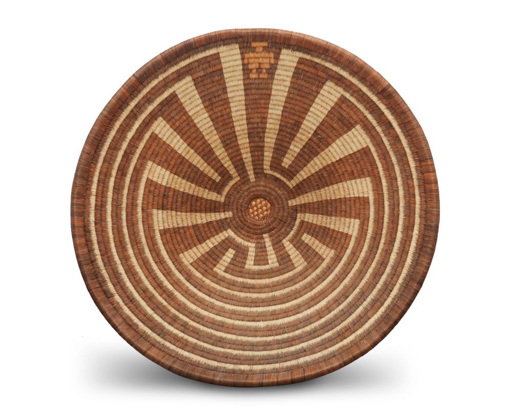 A ZULU "ISIQUABETHO" COILED BASKETA