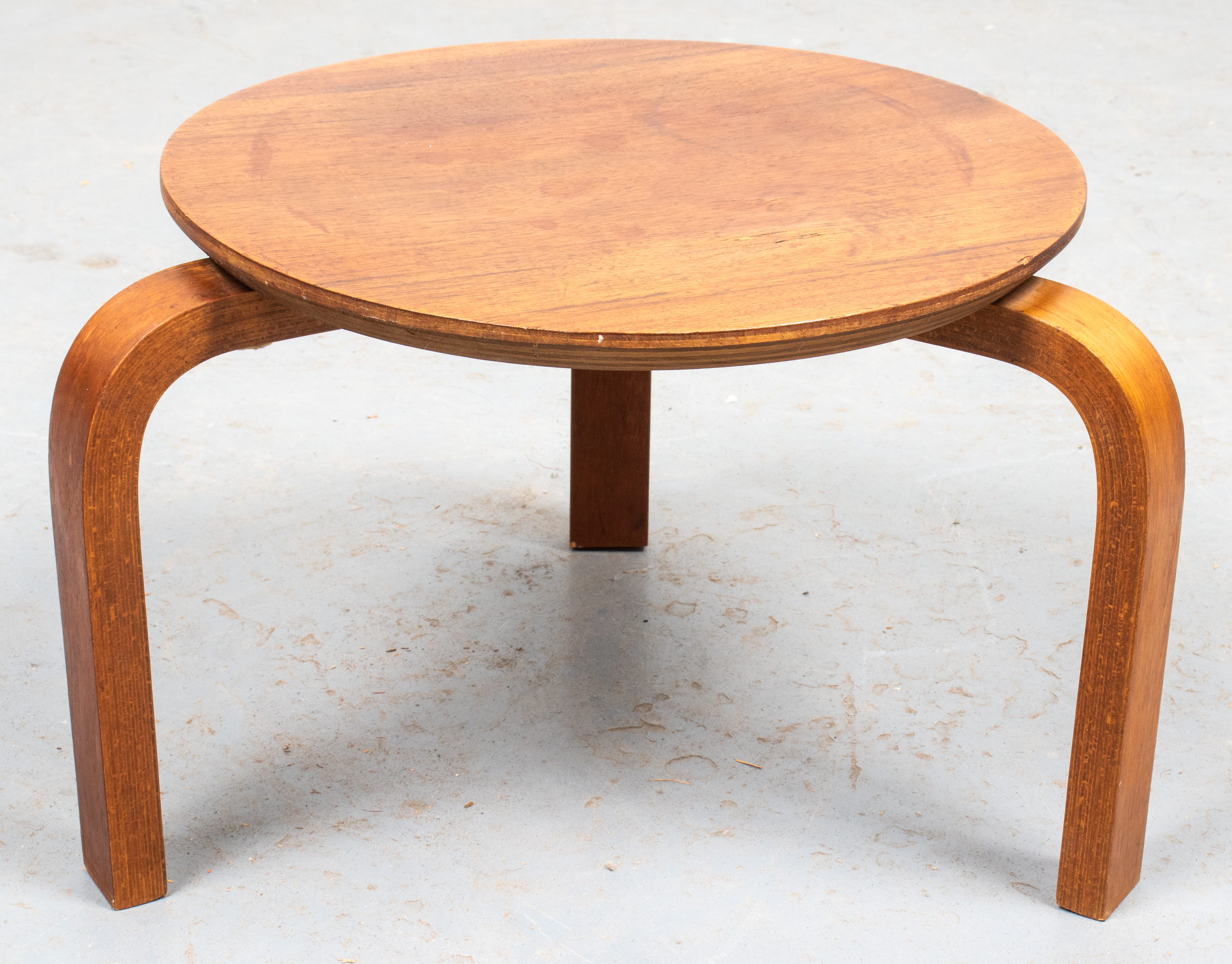 AALTO MANNER TEAK SIDE TABLE