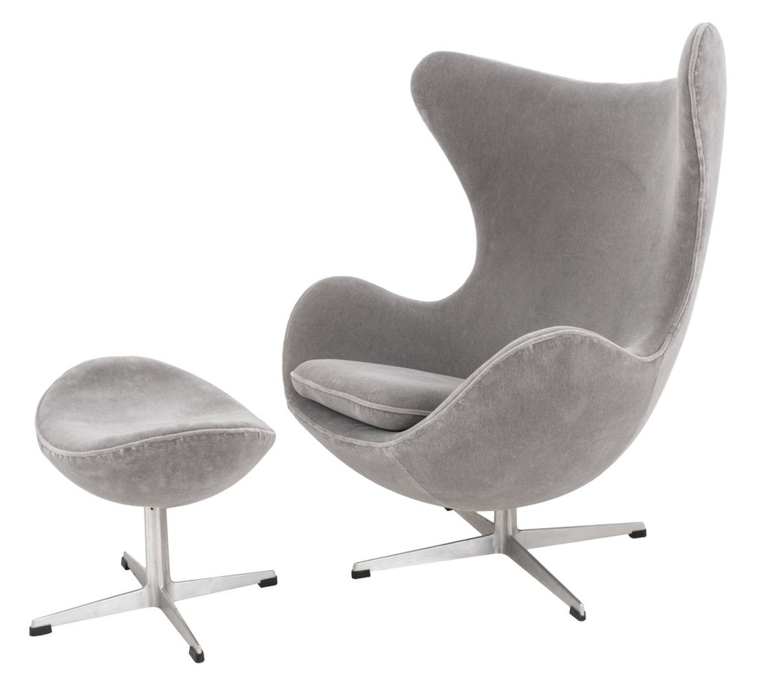AARNE JACOBSEN EGG CHAIR AND