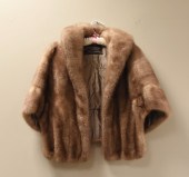 A"BAMBERGER`S FUR SALON" MINK