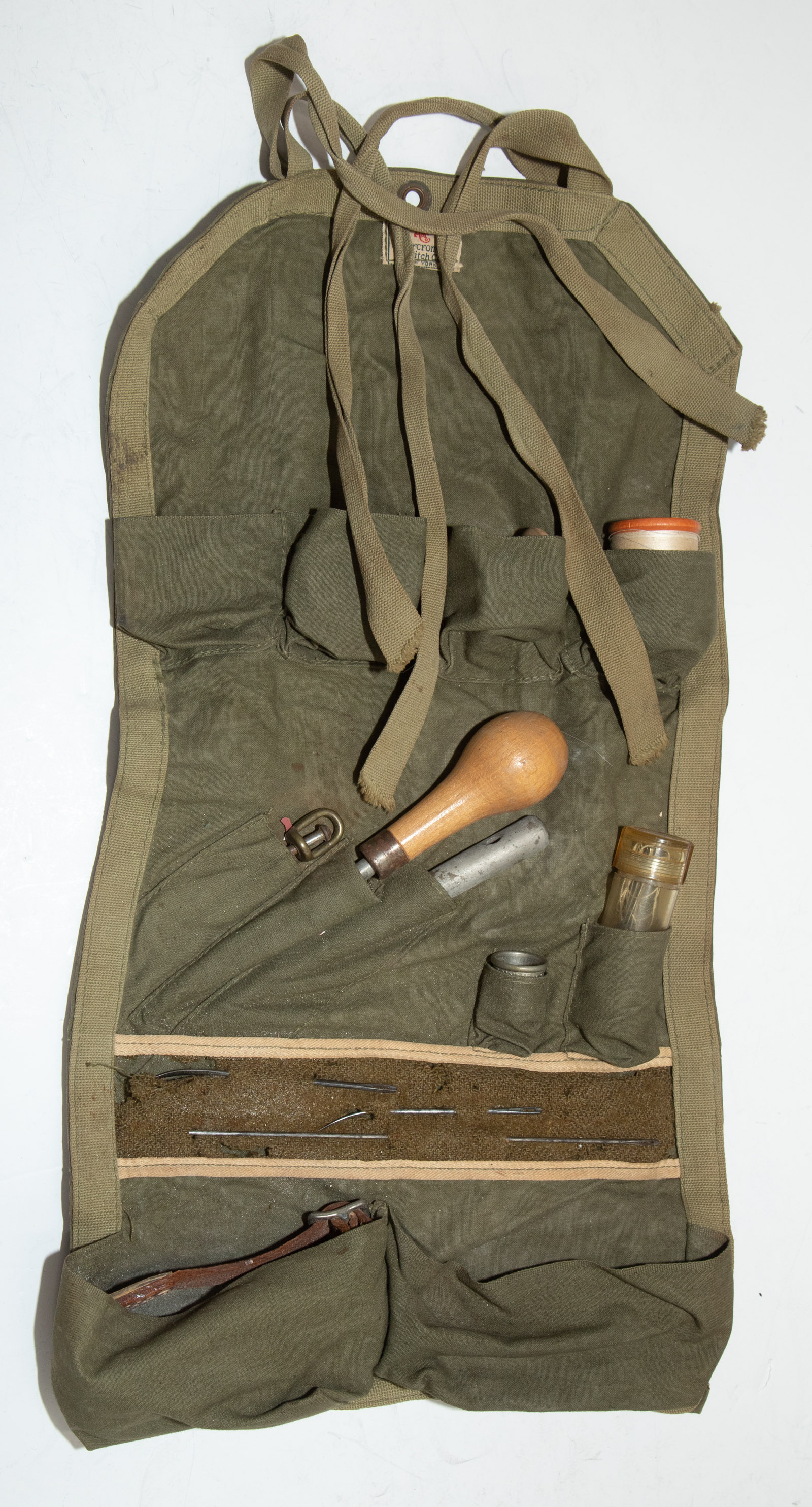 ABERCROMBIE & FITCH CO. CANVAS CAMP