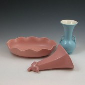 Abingdon vase bowl and wall po