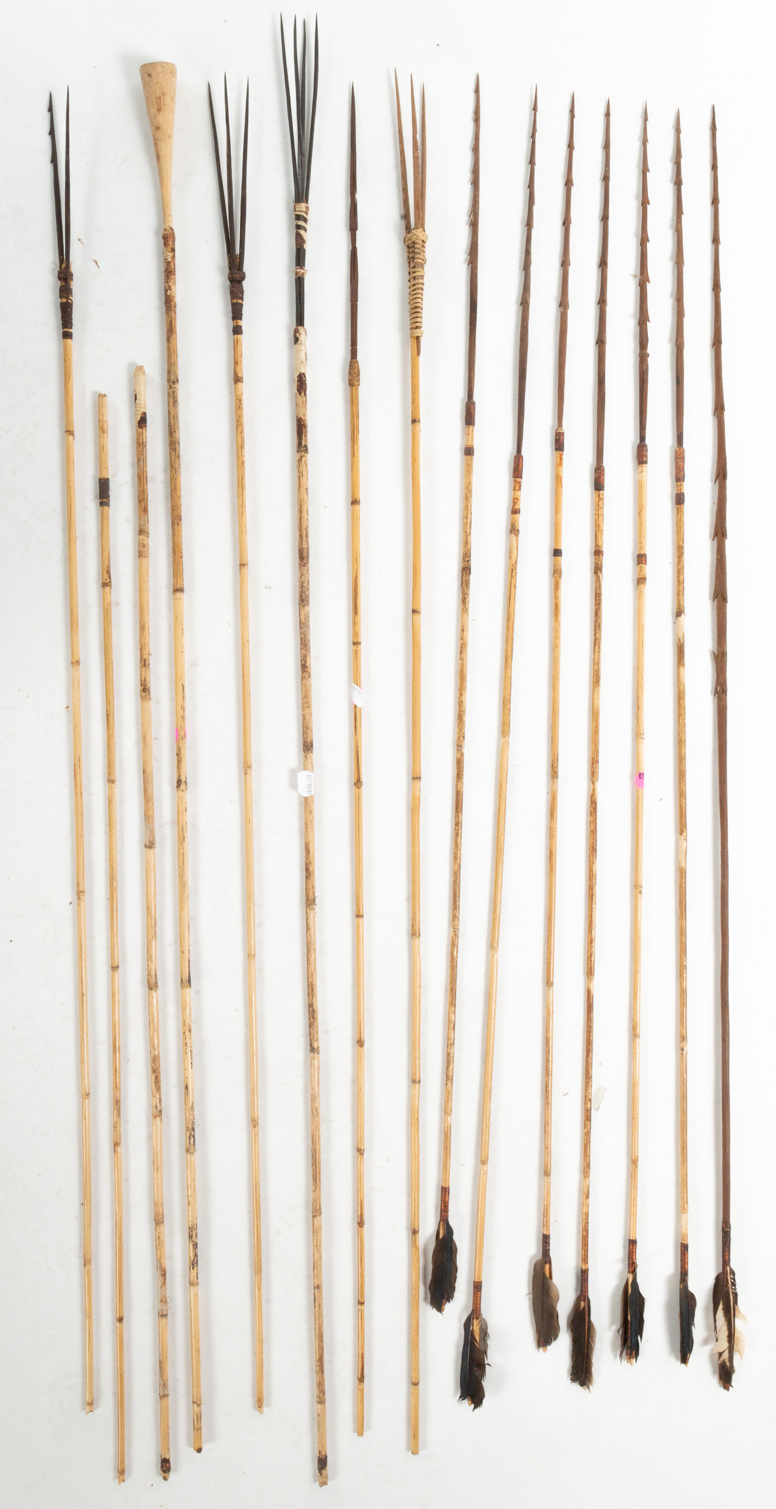 ABOUT 12 PACIFIC ISLANDER ARROWS