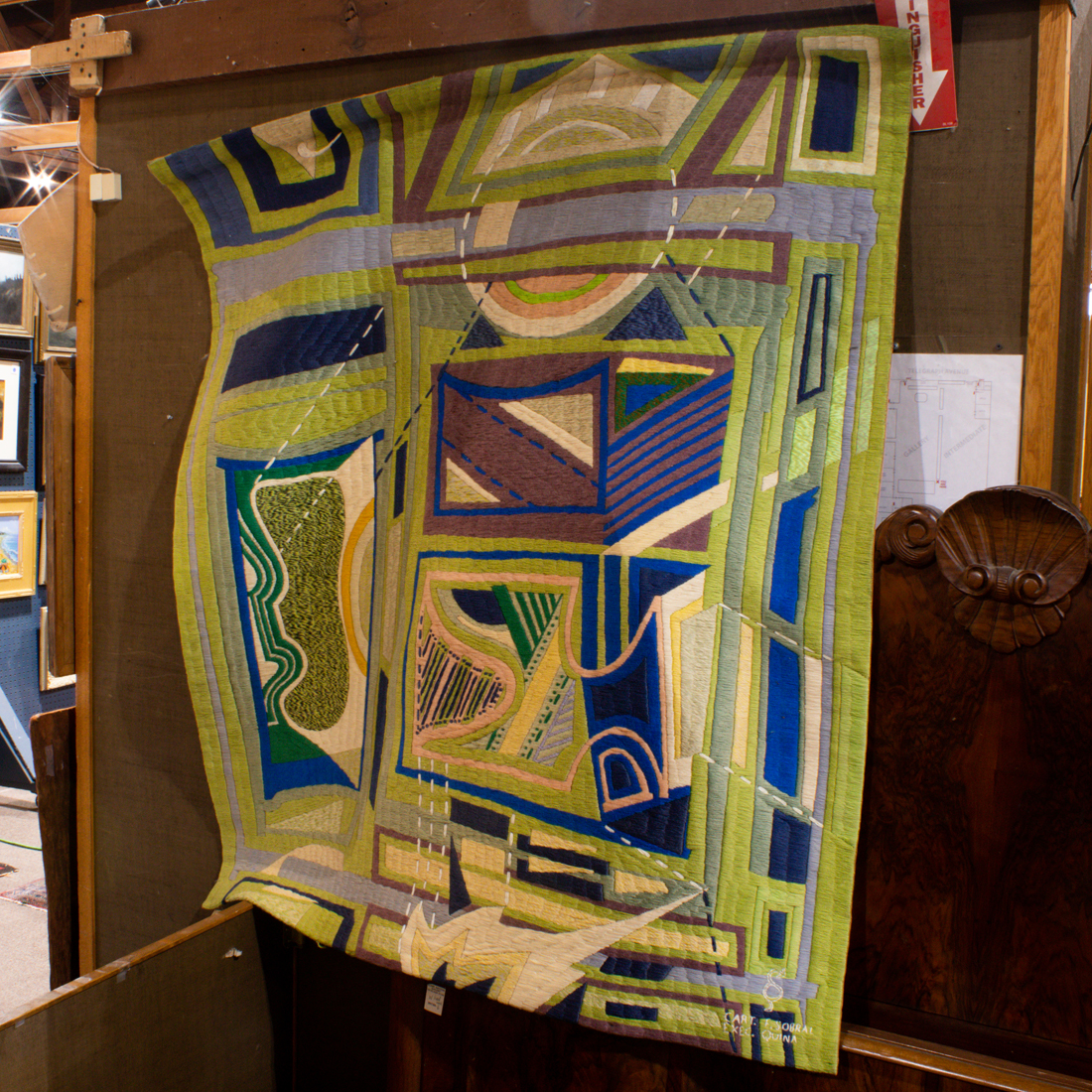 ABSTRACT TAPESTRY WITH GEOMETRIC
