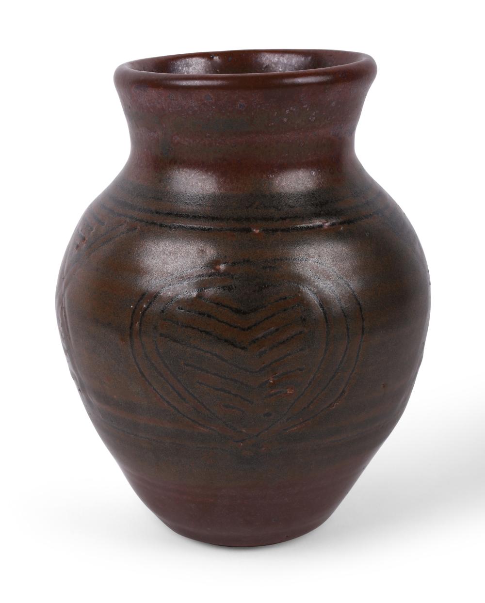ABUJA (NIGERIA) POTTERY VASE WITH