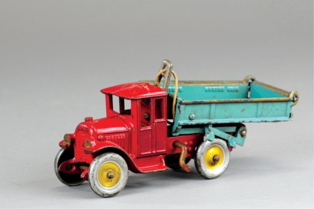 A.C. WILLIAMS FIRE PUMPER Cast iron