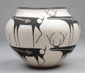 ACOMA PUEBLO PAINTED CLAY POTA