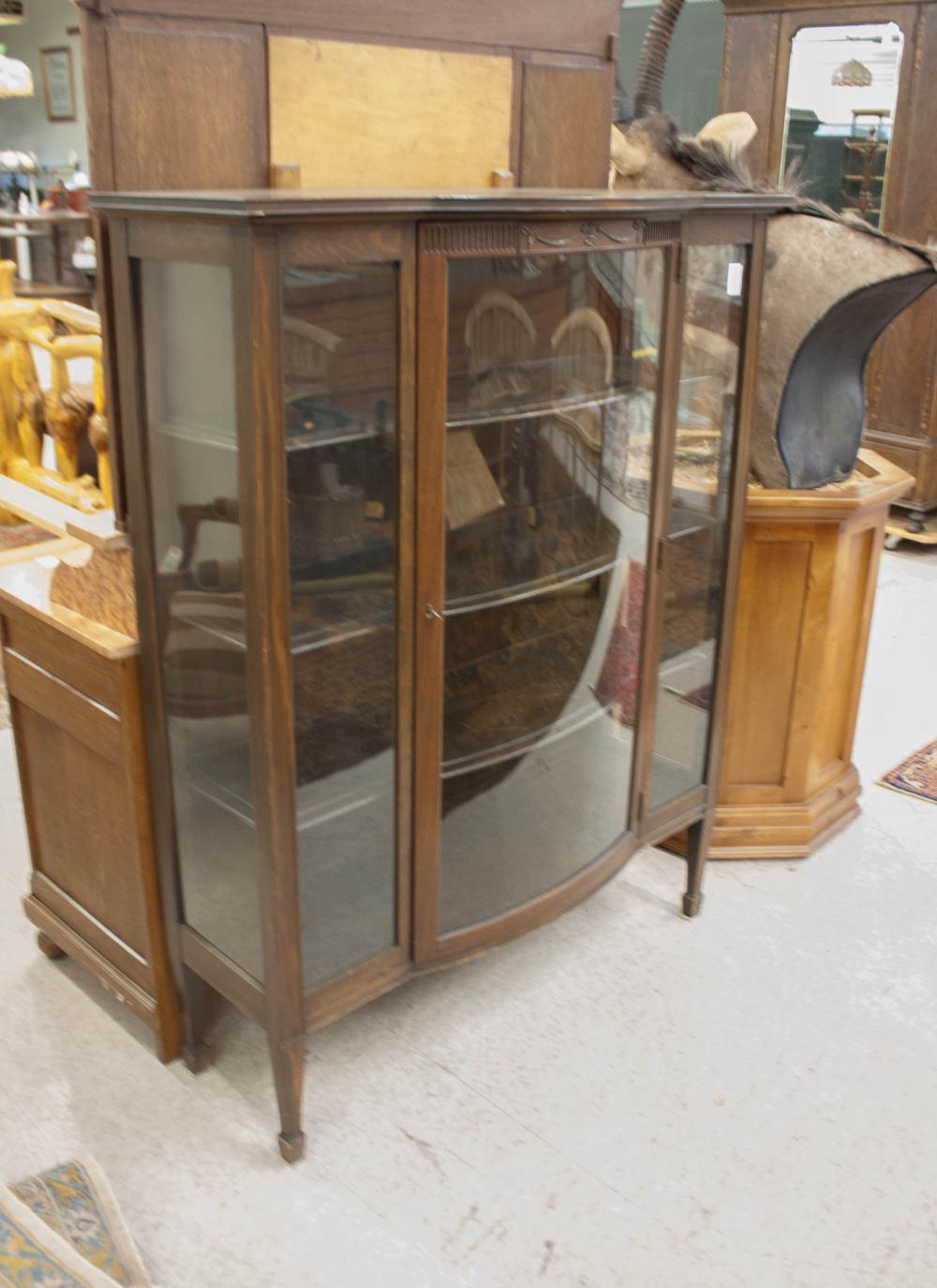 ADAMESQUE NEOCLASSICAL STYLE
