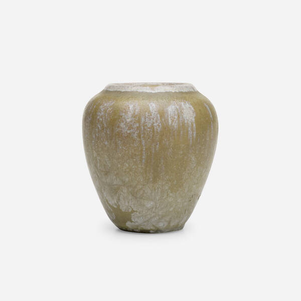 Adelaide Robineau. Cabinet vase. c.
