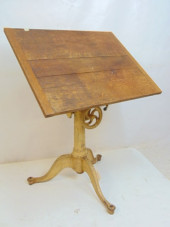 ADJUSTABLE DRAFTING TABLE WITH