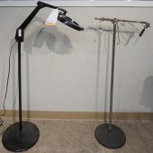 ADJUSTABLE METAL FLOOR LAMP AN