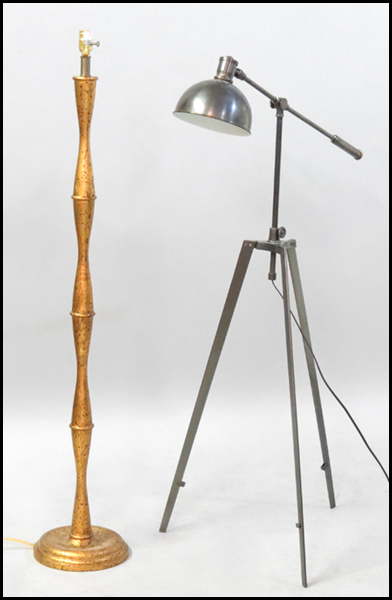 ADJUSTABLE METAL TRIPOD FLOOR LAMP.