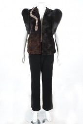 ADRIENNE LANDAU FUR VESTwith j