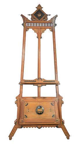AESTHETIC WALNUT EASEL WITH