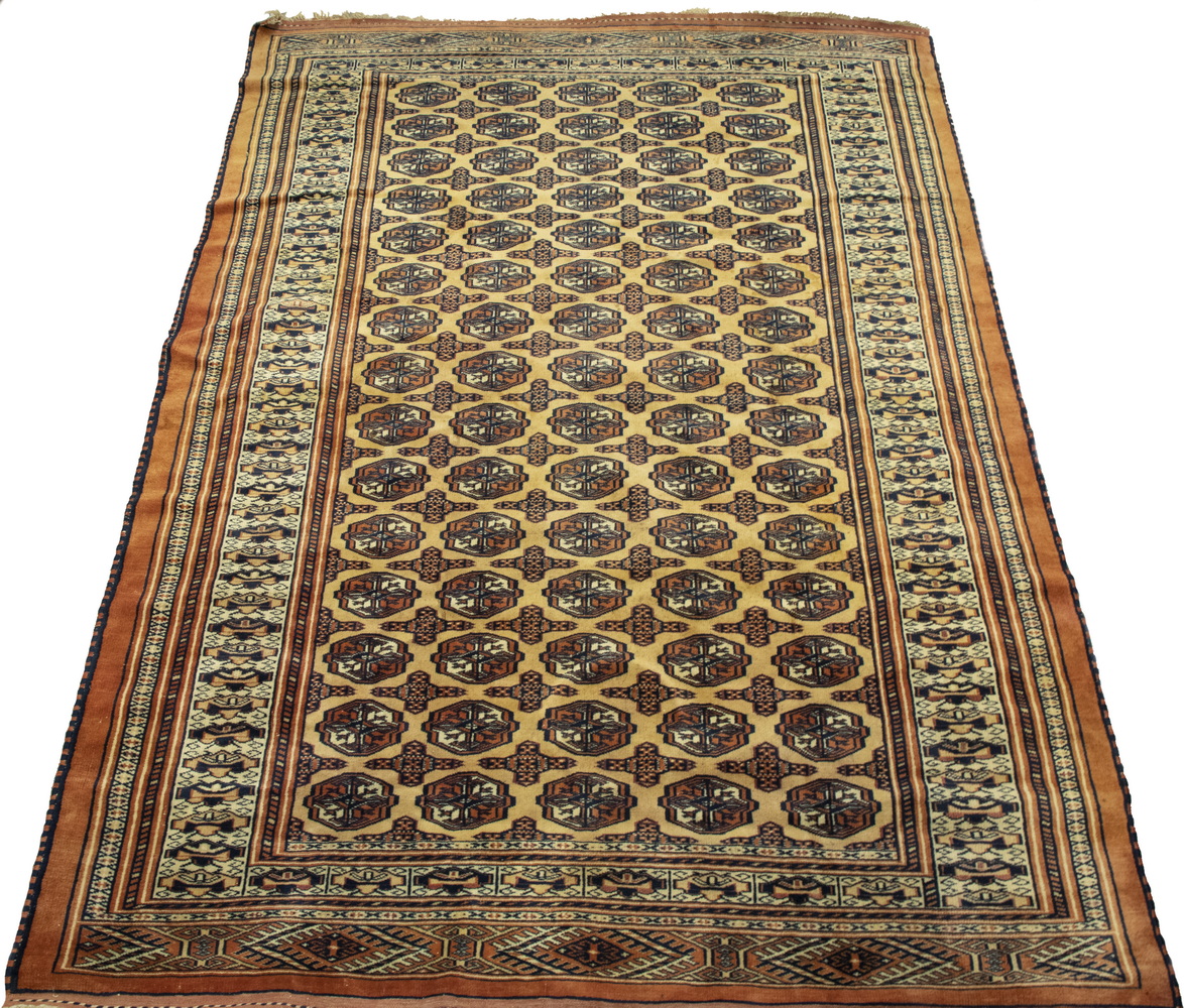 AFGHAN RUG (5' X 7'3")